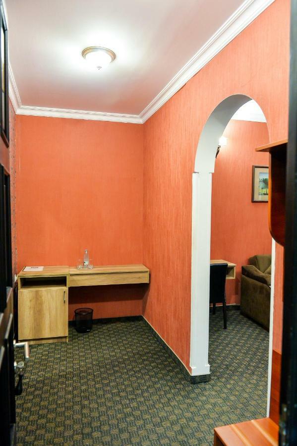 Hotel Old Town Kutaisi Exterior photo